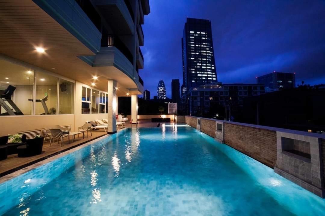 Bangkok Patio Bts Sanam Pao Aparthotel Luaran gambar